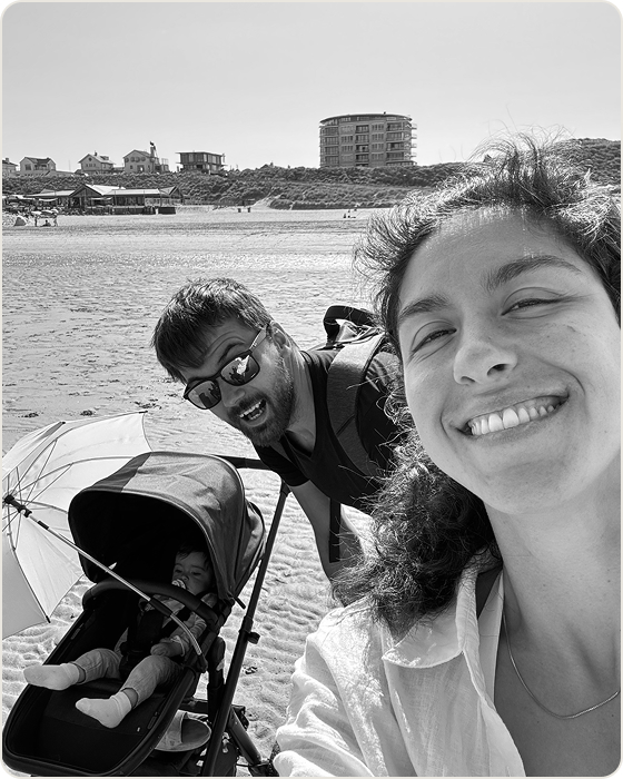 Michelle, the maker behind Packd, with her partner and toddler at the beach.